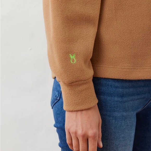 Dudley Stephens XS Camel Tomney Turtleneck - Picture 4 of 9